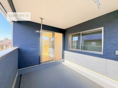 �o���R�j�[�@�C���i�[�o���R�j�[�I�������t���Ă���̂ŁA�}�ɉJ���~���Ă��G��ɂ������S�I�������������J�b�g���Ă����̂ŁA���V�C�̗ǂ����́A���O�֏o�Đ[�ċz����̂��悳�����ł��I