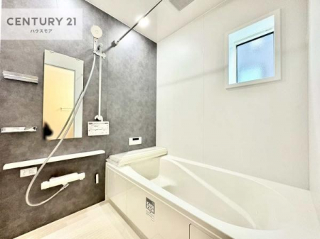 �����@�y���n�̔���J�Ò��z�������������l�̕��͋C�̃o�X���[���́A�V�b�N�ȃf�U�C���Ńo�X�^�C�����[���I
���d���撣���Ă��邲�J���ɂ��D�݂̓����̓����܂����āA�y����ł݂Ă͂������ł��傤���H