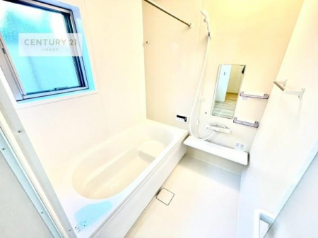 �����@�������������l�̕��͋C�̃o�X���[���́A�����o�Ă��ăo�X�^�C�����[���I
���d���撣���Ă��邲�J���ɂ��D�݂̓����̓����܂����āA�y����ł݂Ă͂������ł��傤���H