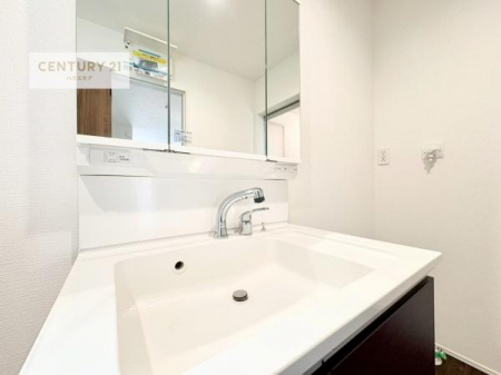 ���ʑ�E���ʏ��@�[�����ʑ�{�E���́A�������˂ɂ����̂ł�����ꂪ�y�X�I���������ۂĂ܂��I
�L���C�Ȑ��ʏ��Ŏ��������̃��`�x�[�V�������オ��܂��ˁI