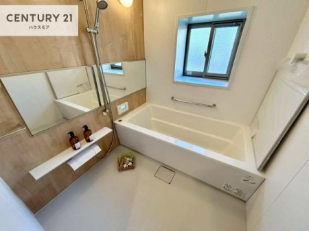 �����@�������������l�̕��͋C�̃o�X���[���́A�����o�Ă��ăo�X�^�C�����[���I
���d���撣���Ă��邲�J���ɂ��D�݂̓����̓����܂����āA�y����ł݂Ă͂������ł��傤���H