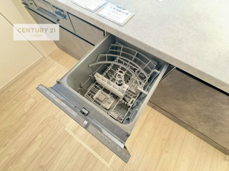 �L�b�`���@�H��@�t���̃L�b�`���ł��I�Z���������r��h�~�Ƃ��đ�ϊ��􂷂�֗��Ȏd�l�ł��I�r���g�C���Ȃ̂ŃL�b�`���̏ꏊ����炸�����X�y�[�X���L���g�����Ƃ��o���܂��I