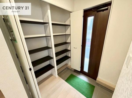 ���ց@���֎��[���[�����Ă���̂ŁA���֎��肪�X�b�L���Еt�����q���ɌC�̒u����ɍ���܂���I