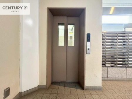 ���̑����p���@�G���x�[�^�[�����ŁA���X�̈ړ������K�B
�����̓��₨�ו��̑������ł��A�X���[�Y�ɂ��A��������܂��I