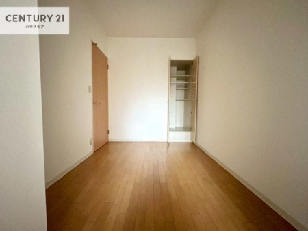 �q�������@���[�X�y�[�X����������m�ۂ���Ă��邽�߁A���������w�p�i���T�b�ƕЕt���A���ł��X�b�L���B
�Y��ȋ�Ԃ��ۂĂ܂��I