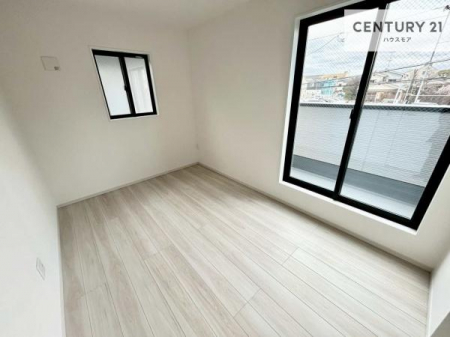 �m���@2�ʍ̌����m�ۂ������邢�����́A���ʂ����ǂ��A���邭��ϋ��S�n�̗ǂ���ԂƂȂ��Ă���܂��B�����b�N�X���ĉ߂�����S�n�̗ǂ��������ł��I