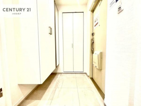 ���ց@�V���[�Y�{�b�N�X�t���Ȃ̂ŁA���ւ��Еt�����|�������₷���ł��I
�X�b�L���������ւŌ˂��J�����u�ԁA�������̂���S�n������Ԃ��o�}���Ă���܂��B