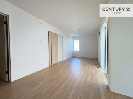 ���r���O�@�L�X�_�C�j���O�X�y�[�X�I������肨�H���B�΂��������y�������Ԃ��߂����܂��B���X�̔���������܂��I