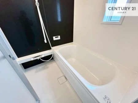 �����@�L�X�o�X�ň���̔������t���b�V���B�����L�΂���̂ŁA�����ɂ��������ƐZ����܂��ˁI�����̃o�X�^�C�����y���݂ɂȂ�܂��B