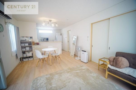 ���r���O�@��؂ȉƑ����W�܂邩�炱��LDK�ɂ͂�����肽���B
�q�����������C�ɏ΂��Ȃ��瑖�����Ă���p�����������u�L���Ƃɂ��ėǂ������v�Ǝv���u�Ԃł��B