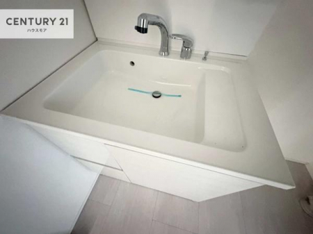 ���ʑ�E���ʏ��@�[�����ʑ�{�E���́A�������˂ɂ����̂ł�����ꂪ�y�X�I���������ۂĂ܂��I
�L���C�Ȑ��ʏ��Ŏ��������̃��`�x�[�V�������オ��܂��ˁI