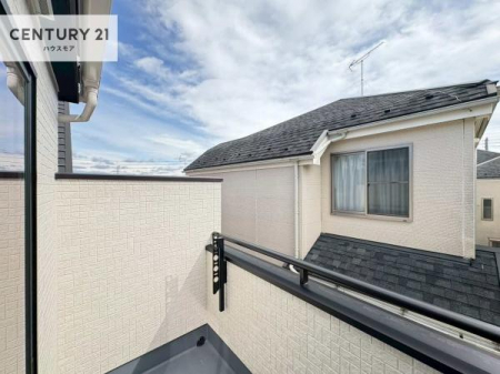 �o���R�j�[�@�z������̗ǂ��o���R�j�[�ŁA�����󕨂��悭���������ł��ˁI
���V�C�̗ǂ����ɂ̓o���R�j�[�֏o�ă��t���b�V������̂��C�����悳�����ł��B