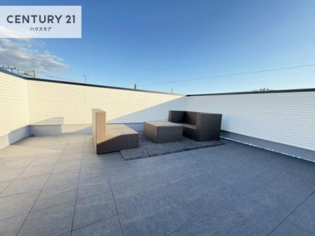 �Z�˂���̒��]�ʐ^�@����e���X�t���I���͂ɎՂ鍂�������������̂ŁA�z������E���]�E�ʕ��ǍD�I
���F�B�������ăz�[���p�[�e�B�[���y���߂܂��I