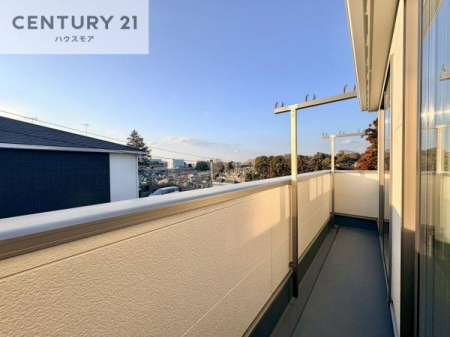 �Z�˂���̒��]�ʐ^�@������������Z��X�ł��I���͂ɂ͍����������Ȃ��A�󂪍L���J����������A�z�������傫���Ղ��邱�Ƃ�����܂���I�C�����̗ǂ������ʂ蔲����X���݂ł��I�y���n�̔���J�Ò��z