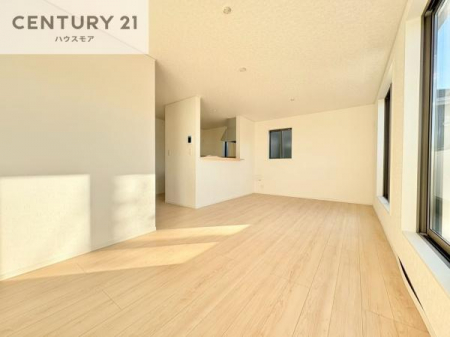 ���r���O�@2�K���r���O�ɂ��z������ǍD�I�o���R�j�[�Ɩʂ��Ă���̂ŋ�����ʂ炸���󕨂���荞�񂾂�ł���̂ŉƎ��������y�X�I�y���n�̔���J�Ò��z