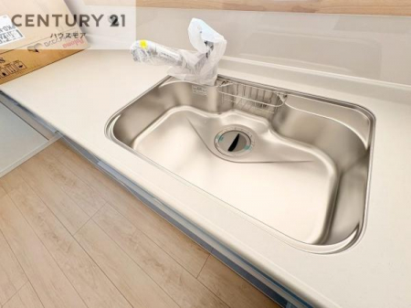 �L�b�`���@���C�h�ȃV���N�ł��ˁI�������˂ɂ������������₷���Ǝ����y�X�d�l�̃V�X�e���L�b�`���ł��I
�f�U�C�����Ƌ@�\�������˂��L�b�`���Ő�����������܂��ˁI�y���n�̔���J�Ò��z