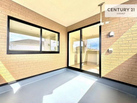 �o���R�j�[�@���[�t�o���R�j�[�I�������t���Ă���̂ŁA�}�ɉJ���~���Ă��G��ɂ������S�I�������������J�b�g���Ă����̂ŁA���V�C�̗ǂ����́A���O�֏o�Đ[�ċz����̂��悳�����ł��I