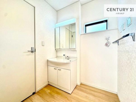 ���ʑ�E���ʏ��@�����t���̖��邢���ʎ��ł��I���C�������ɓ���ւ����ł��Đ����ɕۂ��Ƃ��ł��܂��I���R�����������ނ̂ł����ς̎d�オ����ǂ��Ȃ�܂��ˁI