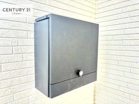 ���̑����n�@�X�փ|�X�g�t���ŕs�ݎ��ł��ו����󂯎��ĂƂ��Ă��֗��I
�Ƃɂ��Ȃ��Ⴂ���Ȃ��X�g���X����I�Ĕz�B�̎�Ԃ��Ȃ��܂��I