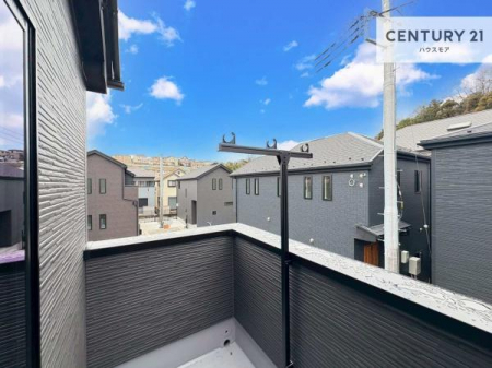 �o���R�j�[�@�z������̗ǂ��o���R�j�[�ŁA�����󕨂��悭���������ł��ˁI
���V�C�̗ǂ����ɂ̓o���R�j�[�֏o�ă��t���b�V������̂��C�����悳�����ł��B