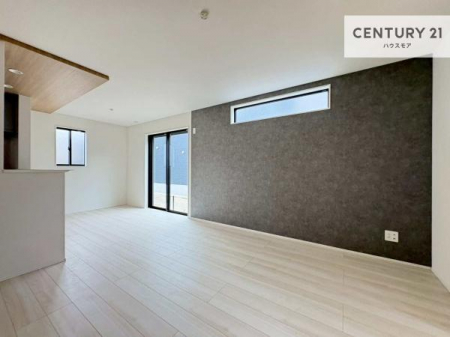 ���r���O�@�L�X�_�C�j���O�X�y�[�X�I������肨�H���B�΂��������y�������Ԃ��߂����܂��B���X�̔���������܂��I