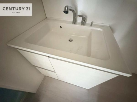 ���ʑ�E���ʏ��@�[�����ʑ�{�E���́A�������˂ɂ����̂ł�����ꂪ�y�X�I���������ۂĂ܂��I
�L���C�Ȑ��ʏ��Ŏ��������̃��`�x�[�V�������オ��܂��ˁI