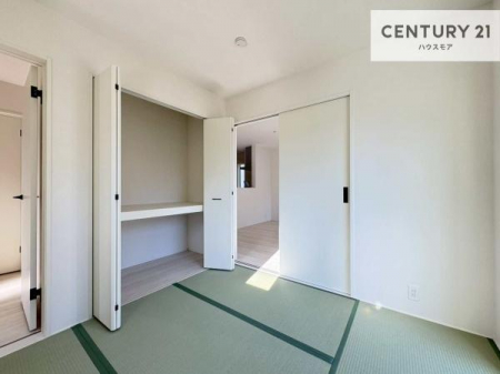 �a���@���r���O�Ɨאڂ����a���ł��I�Ǝ��̋x�e�X�y�[�X��L�b�Y�X�y�[�X�Ƃ��Ċ��p����̂��悳�����ł��ˁI
�a���̎g�����͖�����I