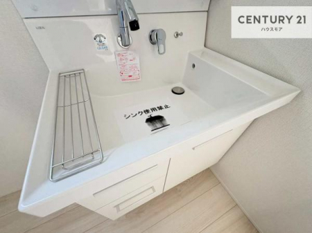 ���ʑ�E���ʏ��@�[�����ʑ�{�E���́A�������˂ɂ����̂ł�����ꂪ�y�X�I���������ۂĂ܂��I
�L���C�Ȑ��ʏ��Ŏ��������̃��`�x�[�V�������オ��܂��ˁI