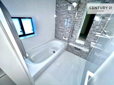 �����@�������������l�̕��͋C�̃o�X���[���́A�����o�Ă��ăo�X�^�C�����[���I
���d���撣���Ă��邲�J���ɂ��D�݂̓����̓����܂����āA�y����ł݂Ă͂������ł��傤���H