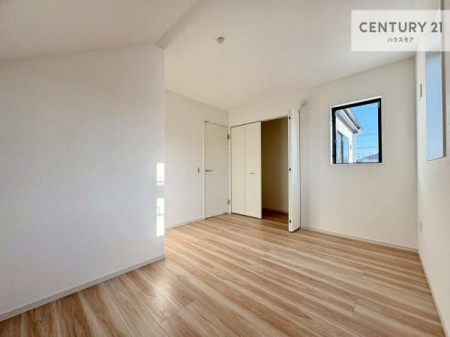 �m���@���邢�����́A���ʂ����ǂ��A���邭��ϋ��S�n�̗ǂ���ԂƂȂ��Ă���܂��B�����b�N�X���ĉ߂�����S�n�̗ǂ��������ł��I���̖ڊo�߂��X�b�L�����܂��ˁI