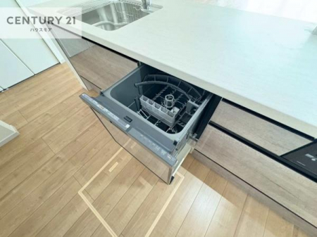 �L�b�`���@�H��@�t���I�Z��������~��͎�r��h�~�Ƃ��đ劈�􂵂܂��I�r���g�C���d�l�Ȃ̂ŁA�ꏊ����炸�����X�y�[�X���L���g���Ď�ۂ悭��Ƃ��o���܂��I