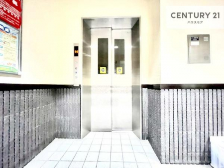 ���̑����p���@�G���x�[�^�[�����ŁA���X�̈ړ������K�B
�����̓��₨�ו��̑������ł��A�X���[�Y�ɂ��A��������܂��I