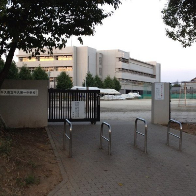 ���ӊ��@-