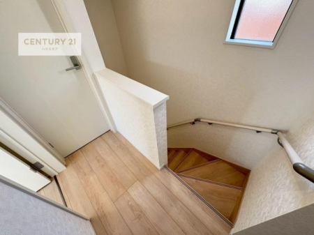 ���̑����ρ@�K�i�͖��邭�萠������Ă��܂��B���q�l�₲�N�z�̕������S���Ă����p�����܂��ˁB