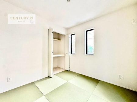 �a���@�a���ł͂��q�l���]��ł����������S�z�͂قƂ�ǂ���܂���B
�Ǝ��̍��ԂɃ}�}��p�p���Q�����Ŏg����x�e�X�y�[�X�Ƃ��Ă����p�I