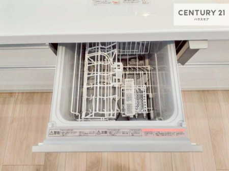 �L�b�`���@�H��@�t���̃L�b�`���ł��I�Z���������r��h�~�Ƃ��đ�ϊ��􂷂�֗��Ȏd�l�ł��I�r���g�C���Ȃ̂ŃL�b�`���̏ꏊ����炸�����X�y�[�X���L���g�����Ƃ��o���܂��I