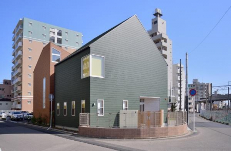 ���ӊ��@-