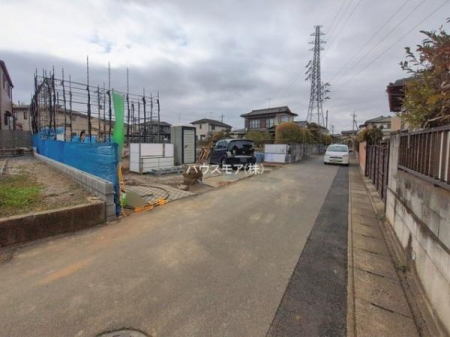 ���̑����n�@�O�ʓ��H��4���I�z����ǍD�ȗ��n�ł��B
�Ԍɓ��ꂪ���ȕ������S�ł��ˁB