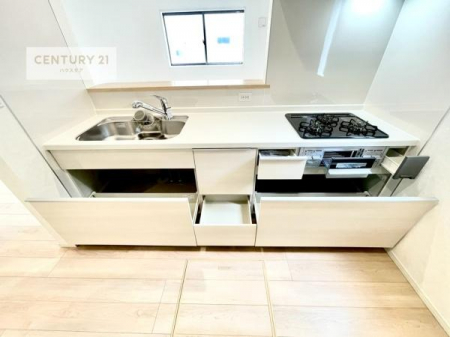 �L�b�`���@���[�X�y�[�X���L�x�ŁA�����X�y�[�X���X�b�L���ƕЕt���Ђ�`�����p�ł��܂��I
���K�ɍ�Ƃ��ł��܂��I�����̗���������܂��I