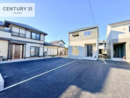 ���ԏ�@���ԃX�y�[�X��2�䕪����܂��I�Z�J���h�J�[�͂������A�o�C�N�⎩�]�ԂȂǂ��u���ꏊ�ɍ���܂���B