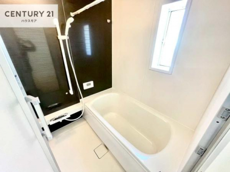 �����@�������������l�̕��͋C�̃o�X���[���́A�����o�Ă��ăo�X�^�C�����[���I
���d���撣���Ă��邲�J���ɂ��D�݂̓����̓����܂����āA�y����ł݂Ă͂������ł��傤���H