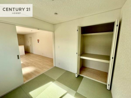 �a���@���r���O�Ɨאڂ����a���ł��I�Ǝ��̋x�e�X�y�[�X��L�b�Y�X�y�[�X�Ƃ��Ċ��p����̂��悳�����ł��ˁI
�a���̎g�����͖�����I���[�X�y�[�X�������Ղ�ł��I