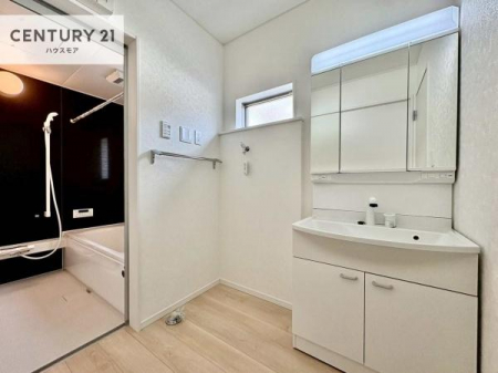 ���ʑ�E���ʏ��@�����t���̖��邢���ʎ��ł��I���C�������ɓ���ւ����ł��Đ����ɕۂ��Ƃ��ł��܂��I���R�����������ނ̂ł����ς̎d�オ����ǂ��Ȃ�܂��ˁI