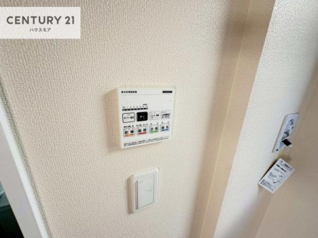 ���̑��@����������g�[���t���Ă��閣�͓I�Ȏd�l�ł��I�~��̓q�[�g�V���b�N�̗\�h�ɂ��g���܂��B
�J�̓��ł������󕨂���������̂ŁA���󕨂����ߍ��݂ɂ����I