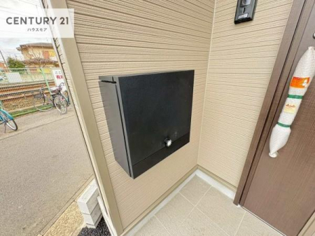 ���̑����n�@�|�X�g�t���ł��I�����T���̂������E���v�]�E������ȂǁA���Ȃ�ƕ��ЃX�^�b�t�܂ł��\���t�����������I�s���Y�Ɋւ��邱�ƂȂ�A�ǂ̂悤�Ȃ��Ƃł����S���ӑΉ������Ē����܂��B