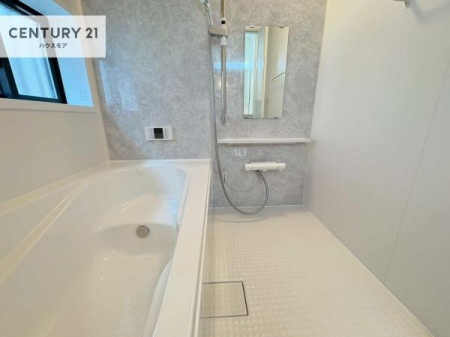 �����@�L�X�o�X�ň���̔������t���b�V���B�����L�΂���̂ŁA�����ɂ��������ƐZ����܂��ˁI�����̃o�X�^�C�����y���݂ɂȂ�܂��B