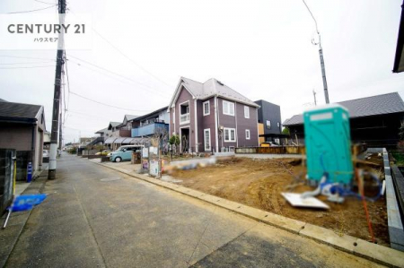 ���̑����n�@�O�ʓ��H4���I�z����ǍD�ȗ��n�ł��B
�Ԍɓ��ꂪ���ȕ������S�ł��ˁB