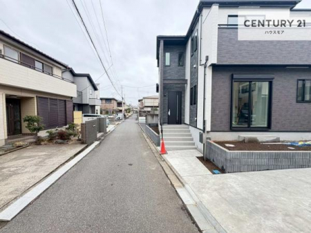 ���̑����n�@�O�ʓ��H��4���~4���I�z����ǍD�ȗ��n�ł��B
�Ԍɓ��ꂪ���ȕ������S�ł��ˁB