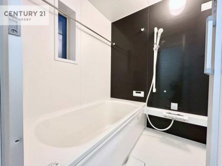 �����@�������������l�̕��͋C�̃o�X���[���́A�����o�Ă��ăo�X�^�C�����[���I
���d���撣���Ă��邲�J���ɂ��D�݂̓����̓����܂����āA�y����ł݂Ă͂������ł��傤���H