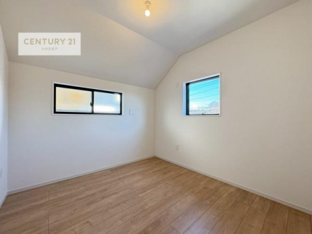 �m���@2�ʍ̌����m�ۂ������邢�����́A���ʂ����ǂ��A���邭��ϋ��S�n�̗ǂ���ԂƂȂ��Ă���܂��B�����b�N�X���ĉ߂�����S�n�̗ǂ��������ł��I���̖ڊo�߂��X�b�L�����܂��ˁI